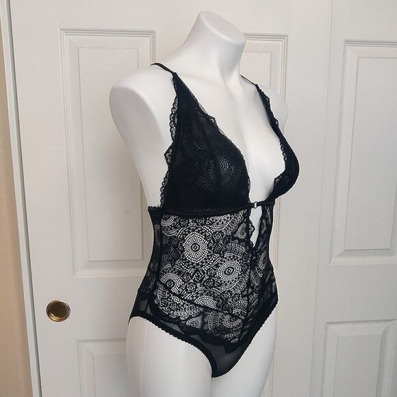 La Vie en Rose sheer black mesh lace bodysuit teddy sz S - Picture 3 of 10